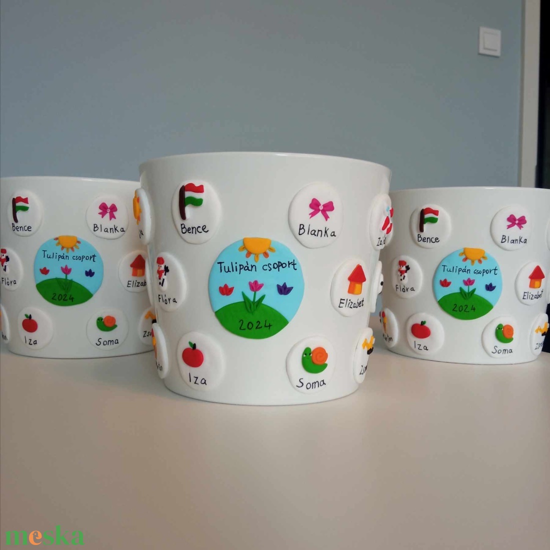 Ovis és bölcsis ballagási kaspó kisgyermeknevelőknek (bölcsis néniknek), dajkáknak, óvó néniknek, technikai dolgozóknak - otthon & életmód - dekoráció - virágdísz és tartó - cserép & kaspó - Meska.hu