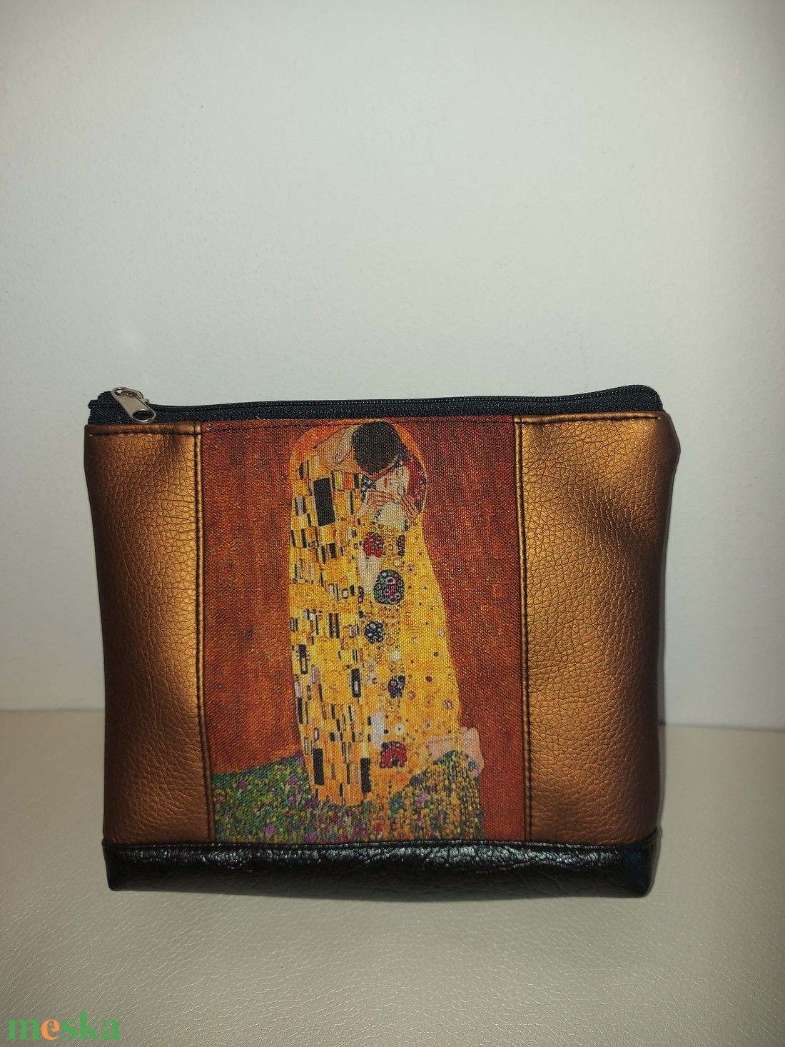 Klimt A csók - táska & tok - kézitáska & válltáska - vállon átvethető táska - Meska.hu Klimt A csók - táska & tok - kézitáska & válltáska - vállon átvethető táska - Meska.hu
