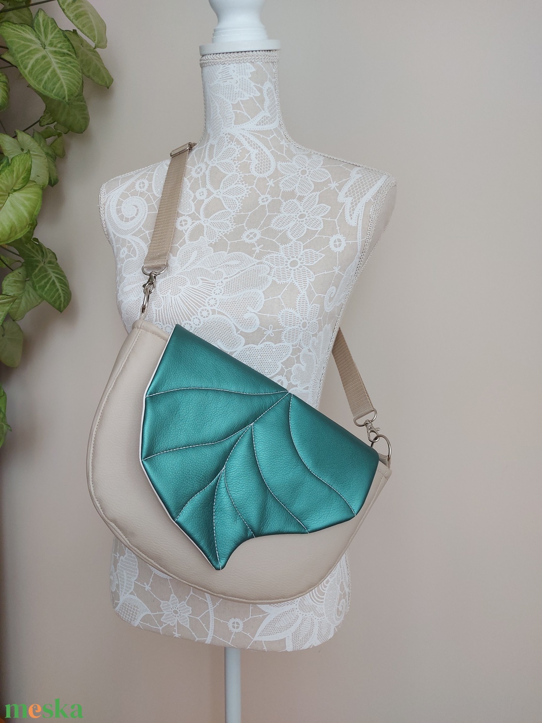 Leveles oldaltáska - táska & tok - kézitáska & válltáska - belső rendező - Meska.hu