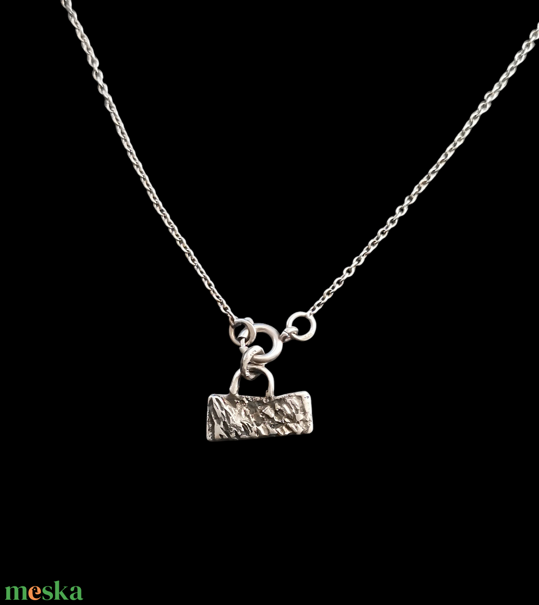 Amorf pici medál lánccal - ékszer - nyaklánc - medálos nyaklánc - Meska.hu