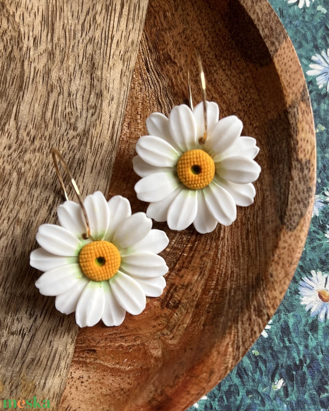 Százszorszép süthető gyurma fülbevaló - ékszer - fülbevaló - lógó fülbevaló - Meska.hu