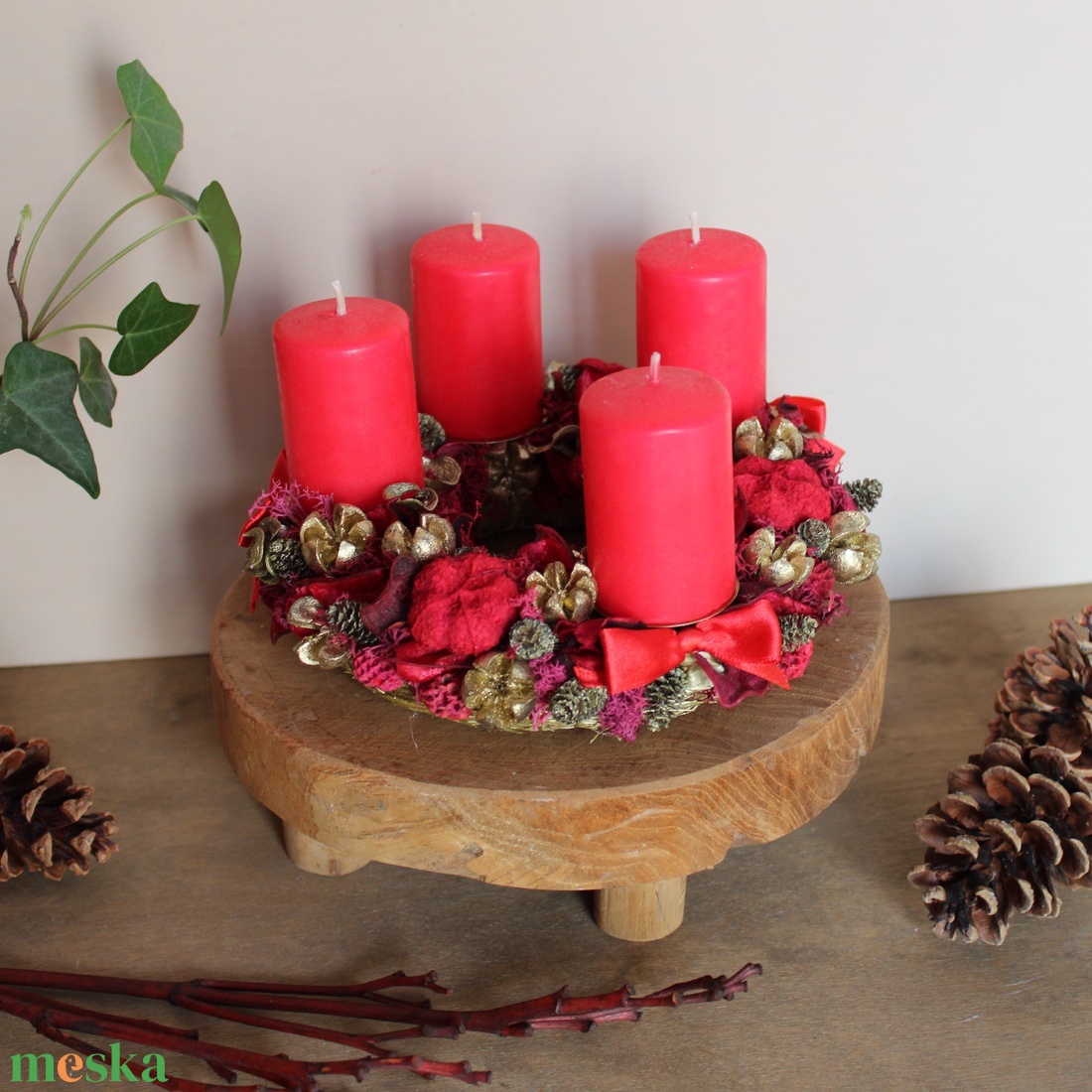 Adventi koszorú (arany-piros) - karácsony - adventi díszek - adventi koszorú - Meska.hu Adventi koszorú (arany-piros) - karácsony - adventi díszek - adventi koszorú - Meska.hu