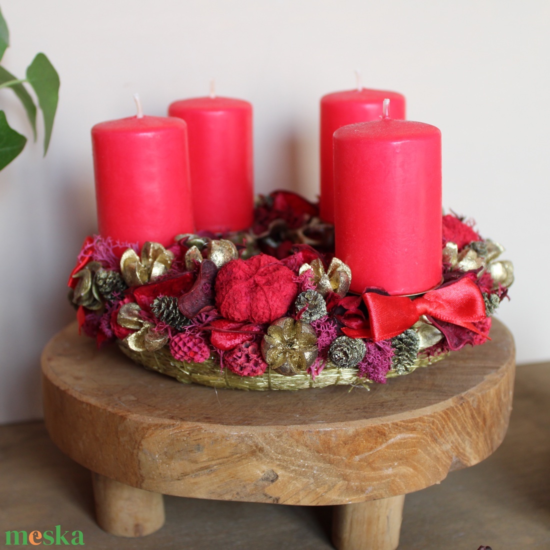 Adventi koszorú (arany-piros) - karácsony - adventi díszek - adventi koszorú - Meska.hu Adventi koszorú (arany-piros) - karácsony - adventi díszek - adventi koszorú - Meska.hu