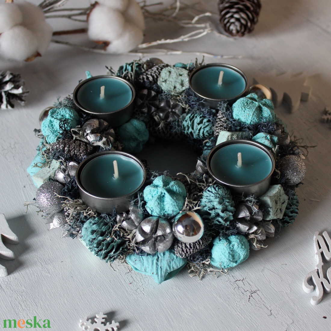 Adventi koszorú mécsesekkel (türkizkék-ezüst) - karácsony - adventi díszek - adventi koszorú - Meska.hu Adventi koszorú mécsesekkel (türkizkék-ezüst) - karácsony - adventi díszek - adventi koszorú - Meska.hu