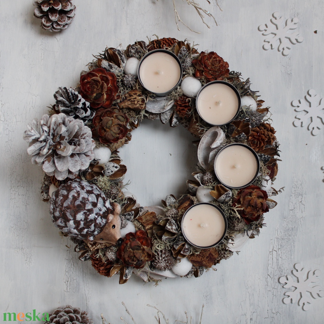 Sünis adventi koszorú mécsesekkel (barna-fehér) - karácsony - adventi díszek - adventi koszorú - Meska.hu Sünis adventi koszorú mécsesekkel (barna-fehér) - karácsony - adventi díszek - adventi koszorú - Meska.hu