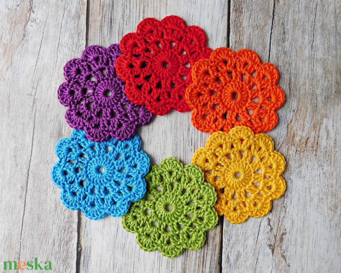 Szivárvány színű horgolt poháralátét,, lakásdekoráció szett 6 db - otthon & életmód - konyhafelszerelés, tálalás - tálalás - tányér- és poháralátét - Meska.hu