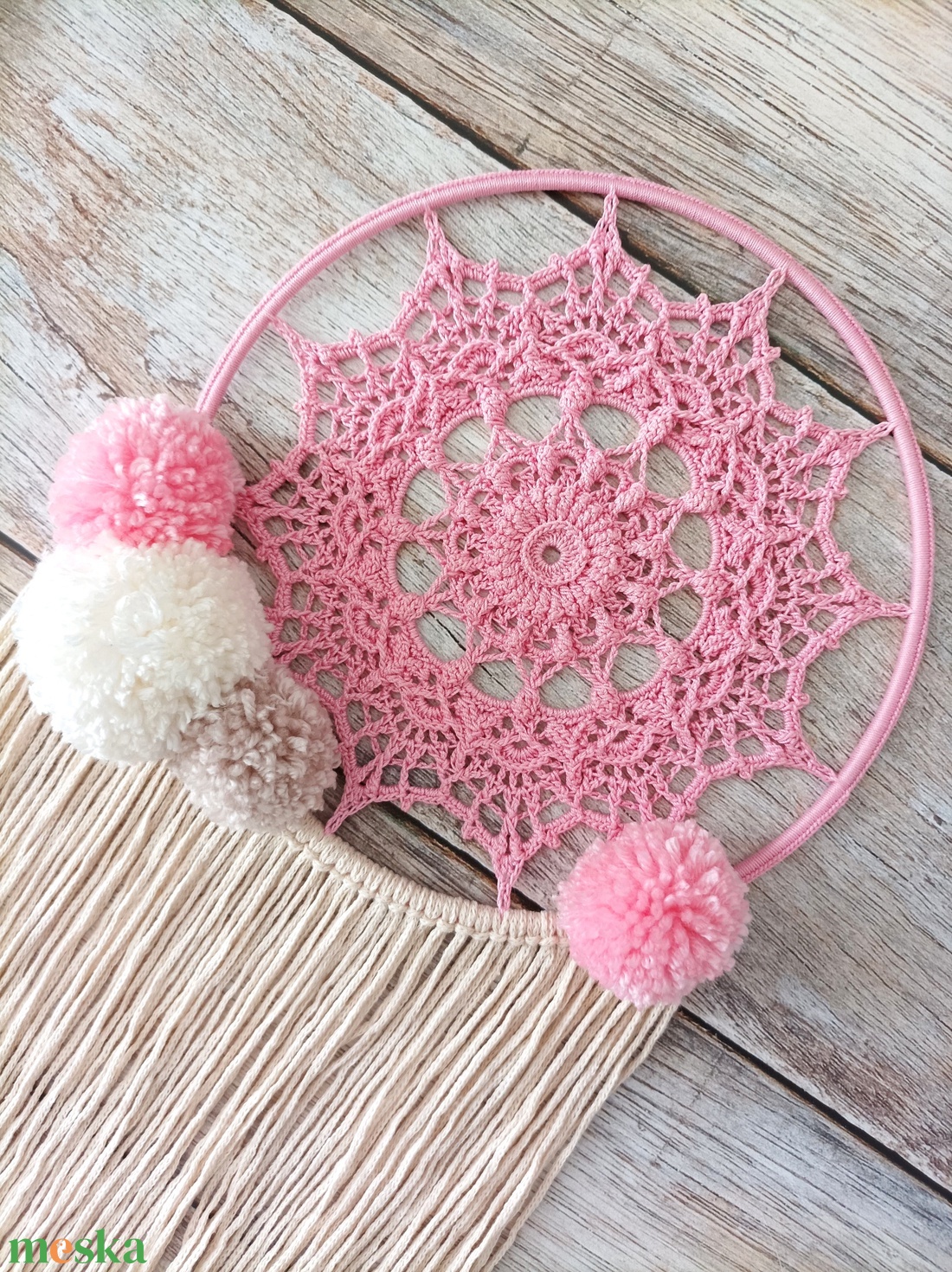 Horgolt mandala rózsaszín álomfogó falidísz - otthon & életmód - dekoráció - fali és függő dekoráció - álomfogó - Meska.hu Horgolt mandala rózsaszín álomfogó falidísz - otthon & életmód - dekoráció - fali és függő dekoráció - álomfogó - Meska.hu