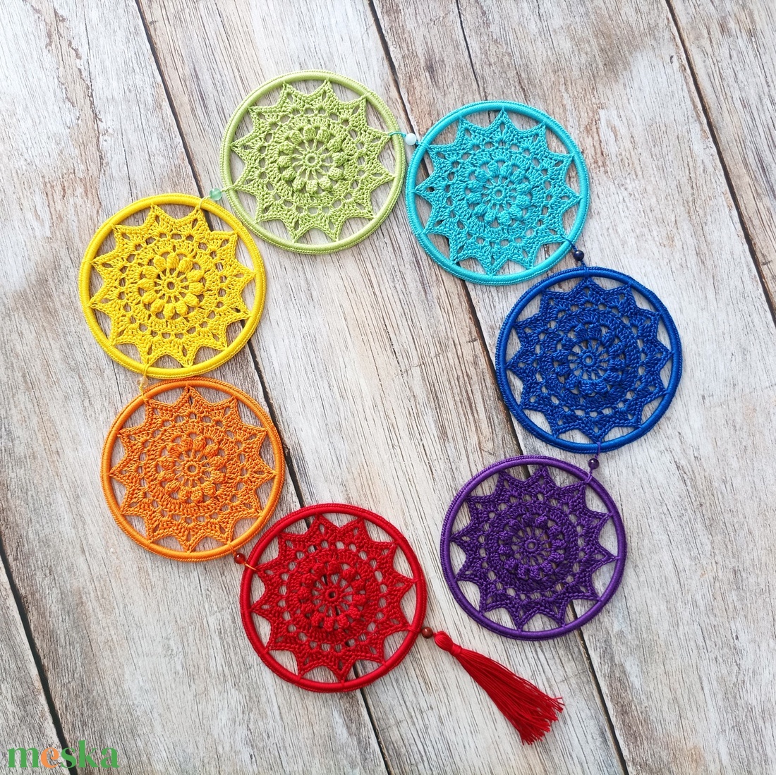 Csakrák horgolt mandala falidísz valódi ásványokkal - otthon & életmód - dekoráció - ajtó- és ablak dekoráció - ablakdísz - Meska.hu Csakrák horgolt mandala falidísz valódi ásványokkal - otthon & életmód - dekoráció - ajtó- és ablak dekoráció - ablakdísz - Meska.hu