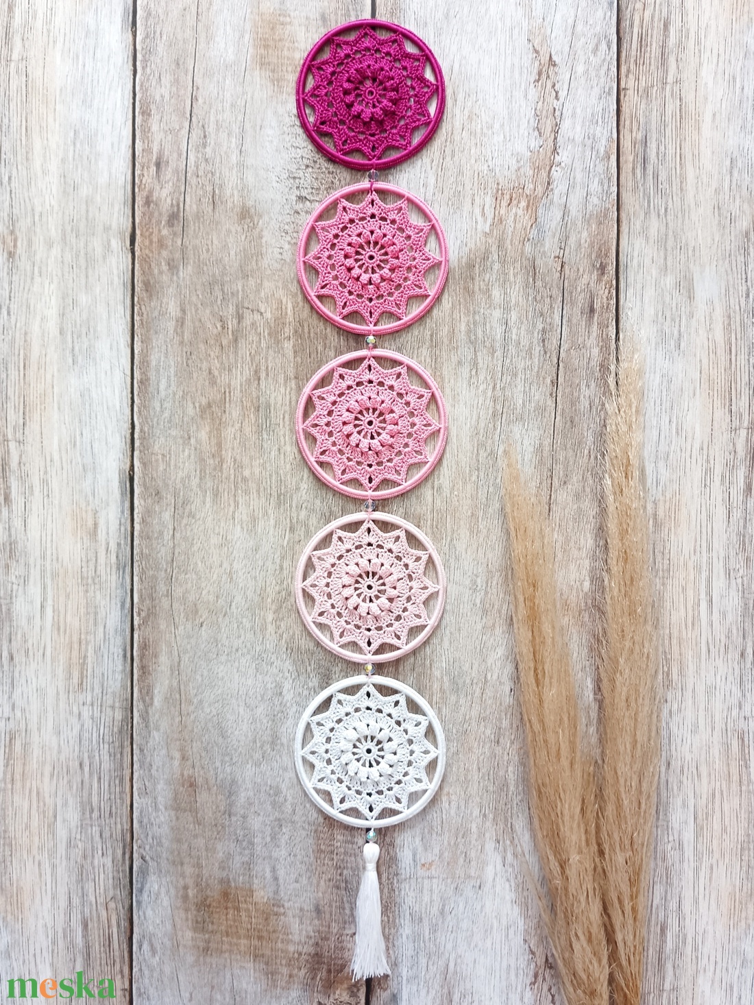 Rózsaszín horgolt mandala falidísz - otthon & életmód - dekoráció - ajtó- és ablak dekoráció - ablakdísz - Meska.hu Rózsaszín horgolt mandala falidísz - otthon & életmód - dekoráció - ajtó- és ablak dekoráció - ablakdísz - Meska.hu
