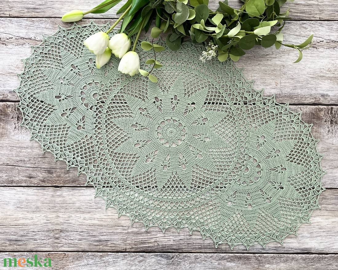 Ovális horgolt csipke terítő 65x40 cm - otthon & életmód - dekoráció - asztal és polc dekoráció - horgolt & csipketerítő - Meska.hu Ovális horgolt csipke terítő 65x40 cm - otthon & életmód - dekoráció - asztal és polc dekoráció - horgolt & csipketerítő - Meska.hu