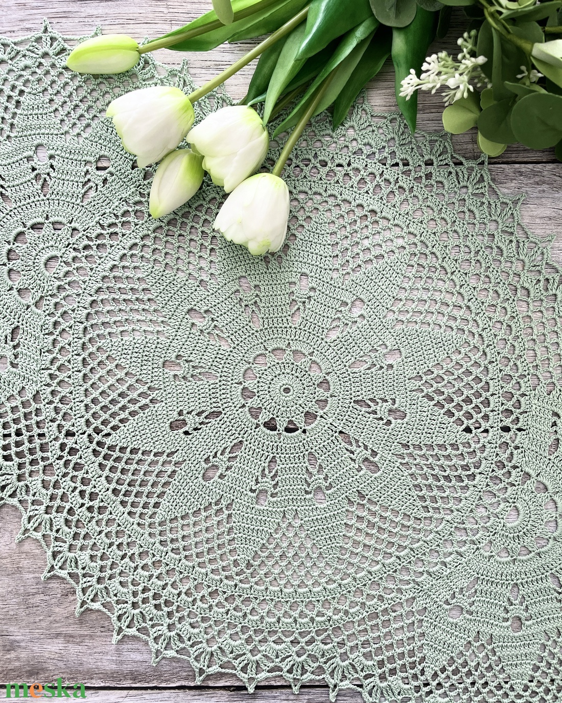 Ovális horgolt csipke terítő 65x40 cm - otthon & életmód - dekoráció - asztal és polc dekoráció - horgolt & csipketerítő - Meska.hu Ovális horgolt csipke terítő 65x40 cm - otthon & életmód - dekoráció - asztal és polc dekoráció - horgolt & csipketerítő - Meska.hu