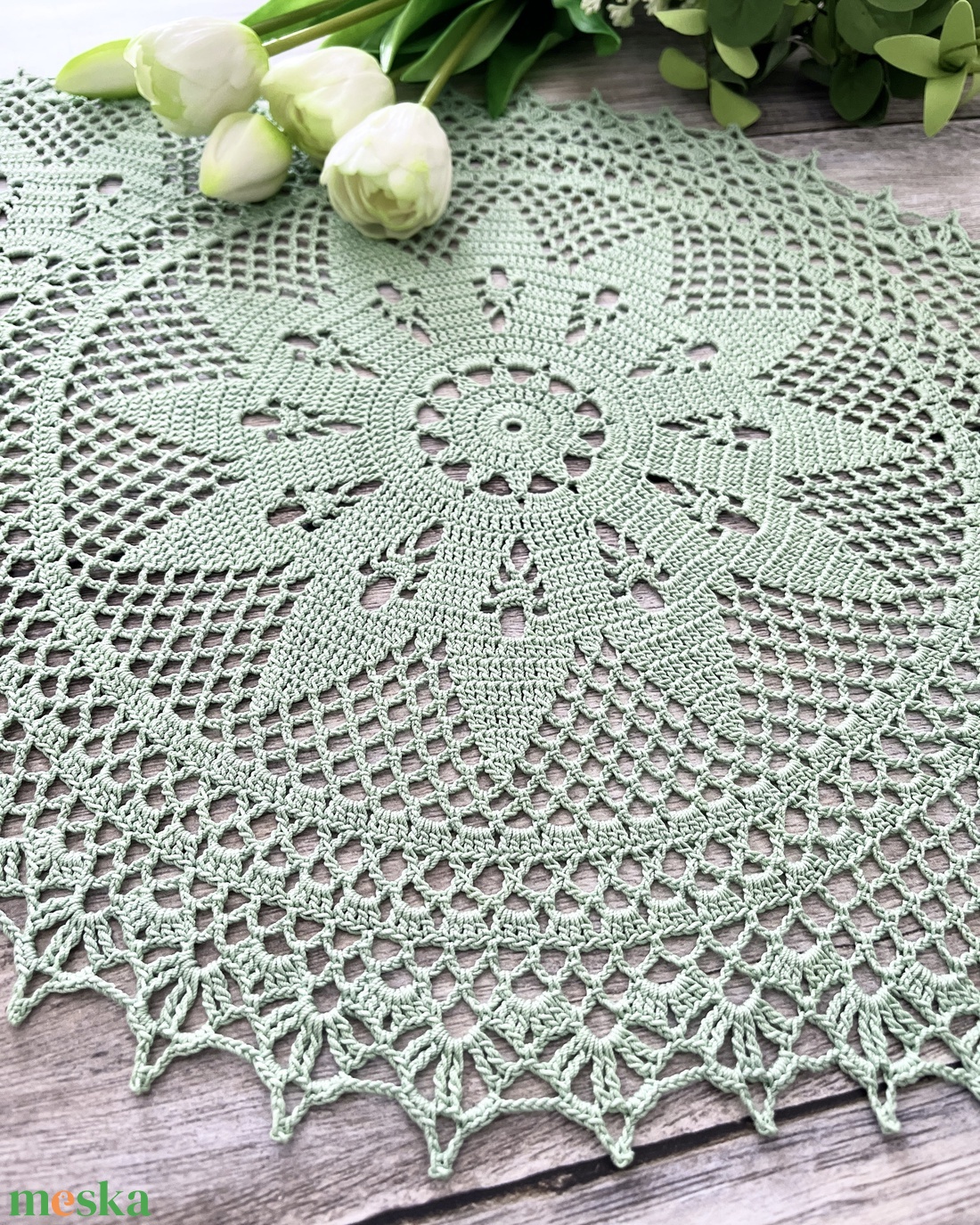 Ovális horgolt csipke terítő 65x40 cm - otthon & életmód - dekoráció - asztal és polc dekoráció - horgolt & csipketerítő - Meska.hu Ovális horgolt csipke terítő 65x40 cm - otthon & életmód - dekoráció - asztal és polc dekoráció - horgolt & csipketerítő - Meska.hu
