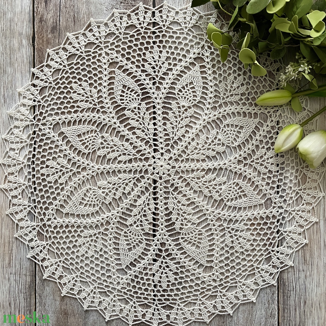 Törtfehér horgolt csipke terítő 45 cm - otthon & életmód - lakástextil - abrosz, terítő - díszterítő polcra, komódra - Meska.hu