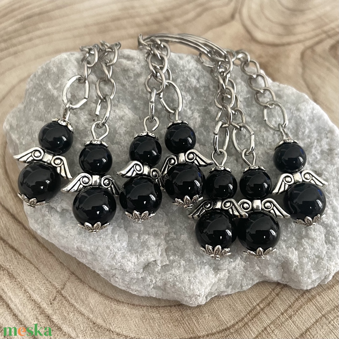 Ásvány angyal kulcstartó fekete onix ásványból - táska & tok - kulcstartó & táskadísz - kulcstartó - Meska.hu Ásvány angyal kulcstartó fekete onix ásványból - táska & tok - kulcstartó & táskadísz - kulcstartó - Meska.hu
