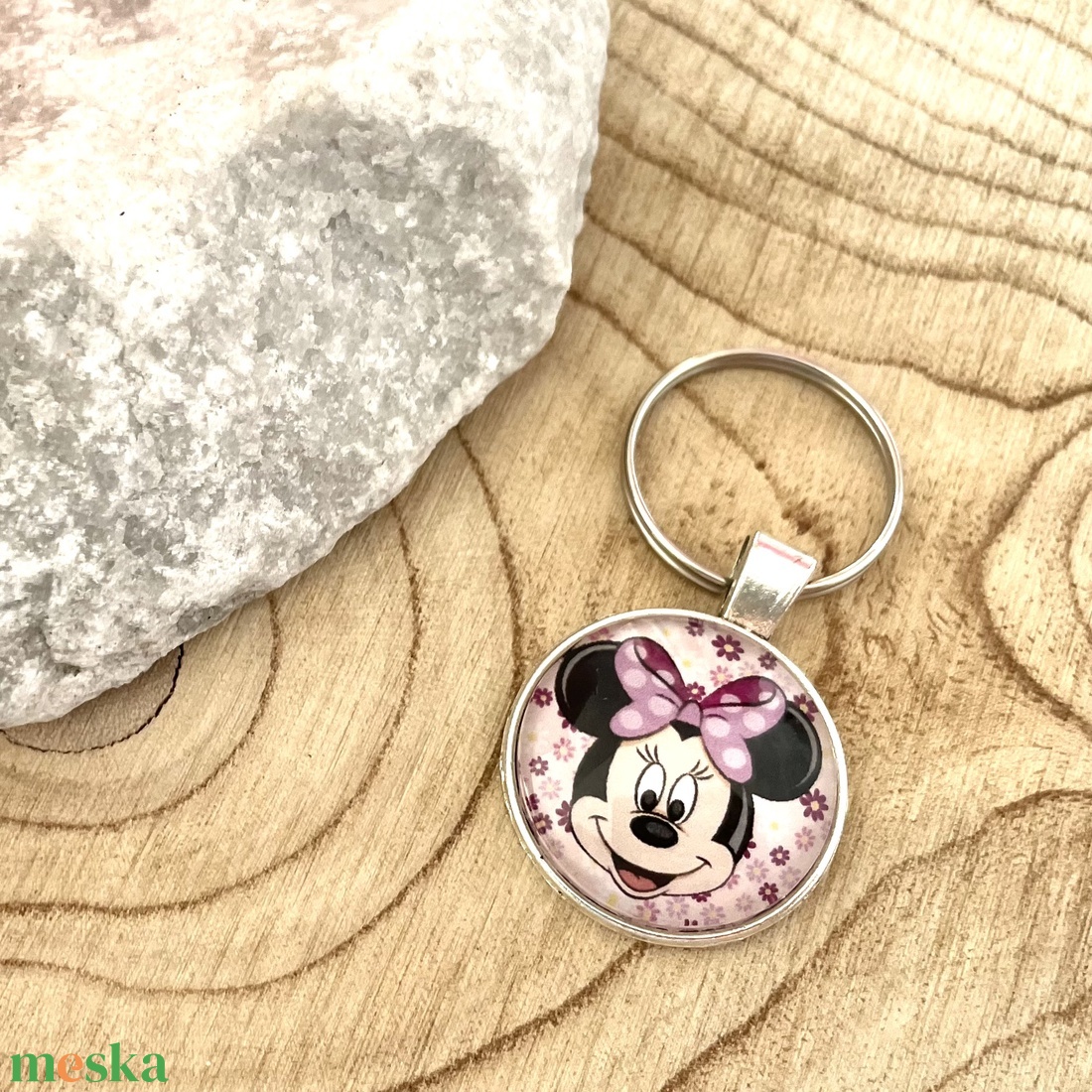 Üveglencsés fém kulcstartó - Mickey Minnie - táska & tok - kulcstartó & táskadísz - kulcstartó - Meska.hu Üveglencsés fém kulcstartó - Mickey Minnie - táska & tok - kulcstartó & táskadísz - kulcstartó - Meska.hu