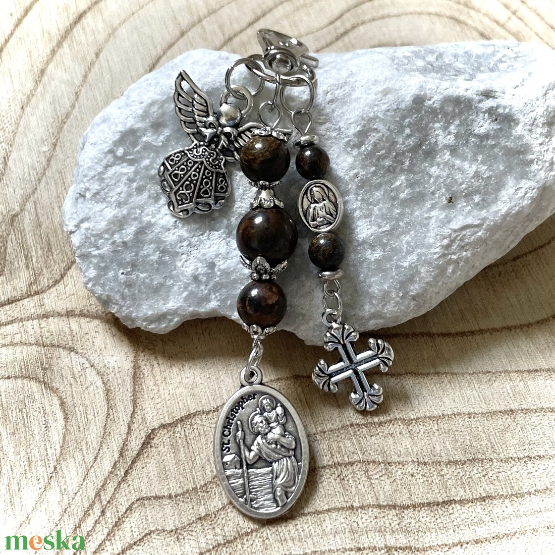 Szent Kristóf védelmező amulett kulcstartó táskadísz bronzit ásványgyöngyökből - táska & tok - kulcstartó & táskadísz - kulcstartó - Meska.hu Szent Kristóf védelmező amulett kulcstartó táskadísz bronzit ásványgyöngyökből - táska & tok - kulcstartó & táskadísz - kulcstartó - Meska.hu