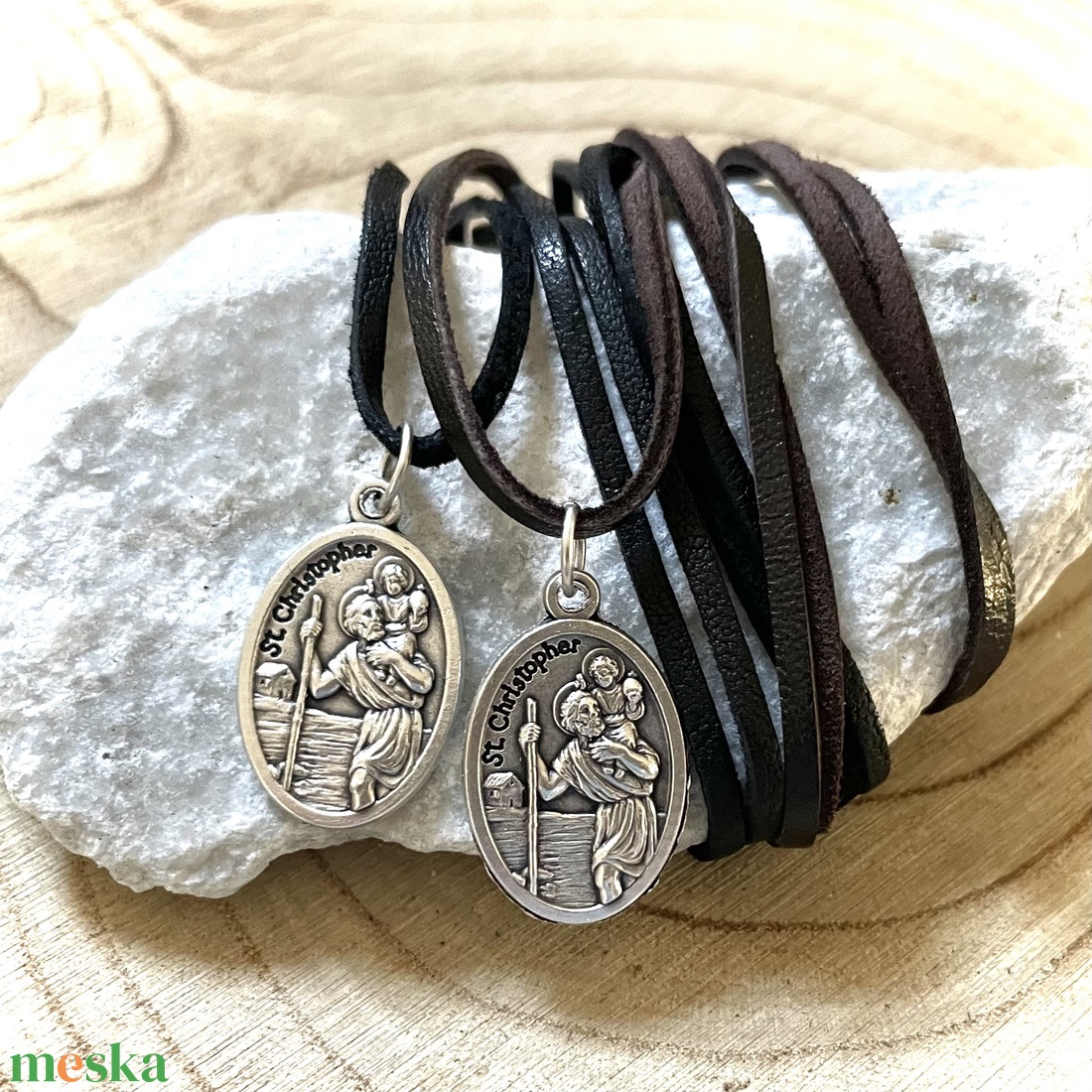 Szent Kristóf amulett medál talizmán bőrszálon - ékszer - nyaklánc - medál - Meska.hu Szent Kristóf amulett medál talizmán bőrszálon - ékszer - nyaklánc - medál - Meska.hu