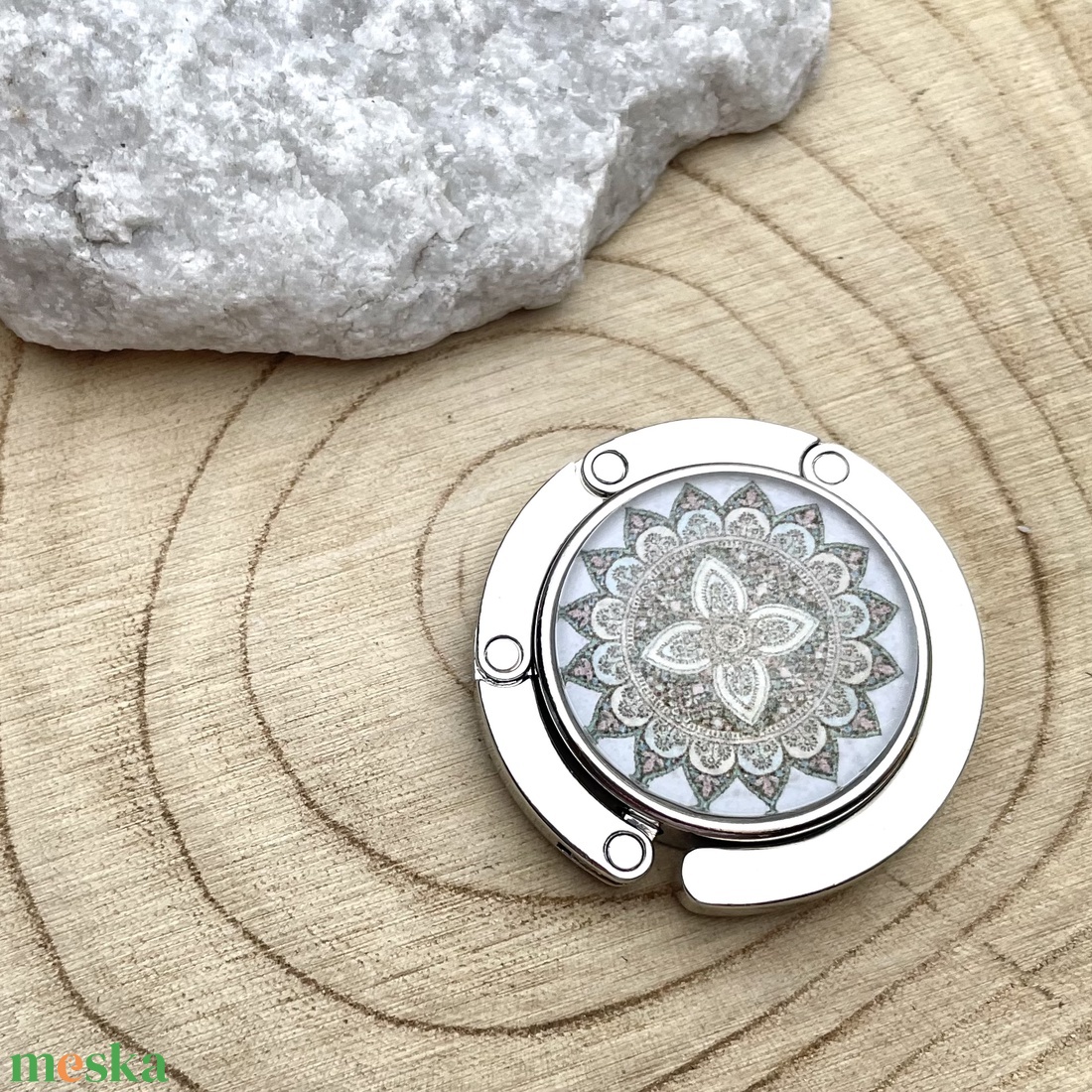 Arany selyemfényes mandala mintás Táska Akasztó Táskaakasztó - táska & tok - kulcstartó & táskadísz - táskaakasztó - Meska.hu Arany selyemfényes mandala mintás Táska Akasztó Táskaakasztó - táska & tok - kulcstartó & táskadísz - táskaakasztó - Meska.hu