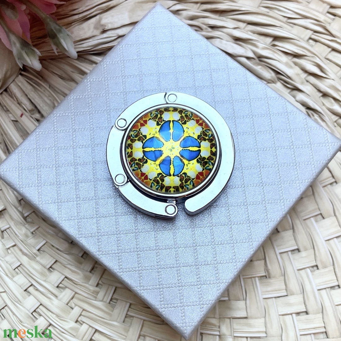 Mandala mintázatú Üveglencsés Táska Akasztó Táskaakasztó - táska & tok - kulcstartó & táskadísz - táskaakasztó - Meska.hu Mandala mintázatú Üveglencsés Táska Akasztó Táskaakasztó - táska & tok - kulcstartó & táskadísz - táskaakasztó - Meska.hu