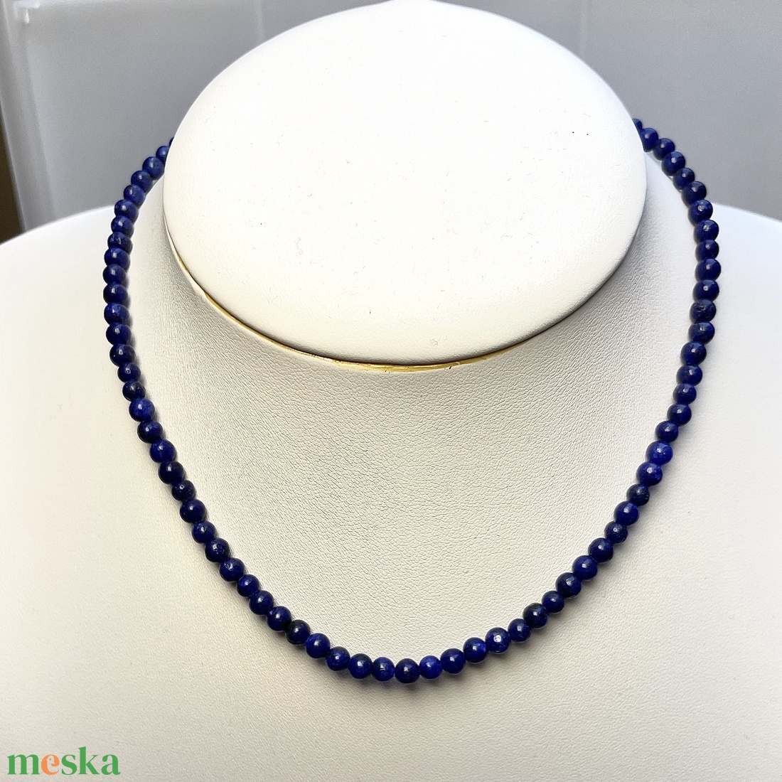 Női ásvány nyaklánc kék lapis lazuli ásványgyöngyökből - ékszer - nyaklánc - gyöngyös nyaklánc - Meska.hu Női ásvány nyaklánc kék lapis lazuli ásványgyöngyökből - ékszer - nyaklánc - gyöngyös nyaklánc - Meska.hu