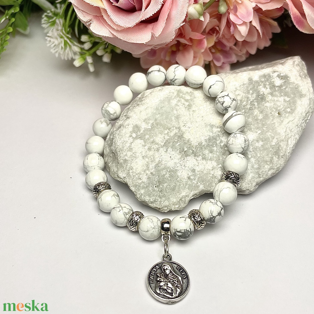 Női ásvány karkötő Szent Rita medállal - ékszer - karkötő - ásványkarkötő - Meska.hu Női ásvány karkötő Szent Rita medállal - ékszer - karkötő - ásványkarkötő - Meska.hu