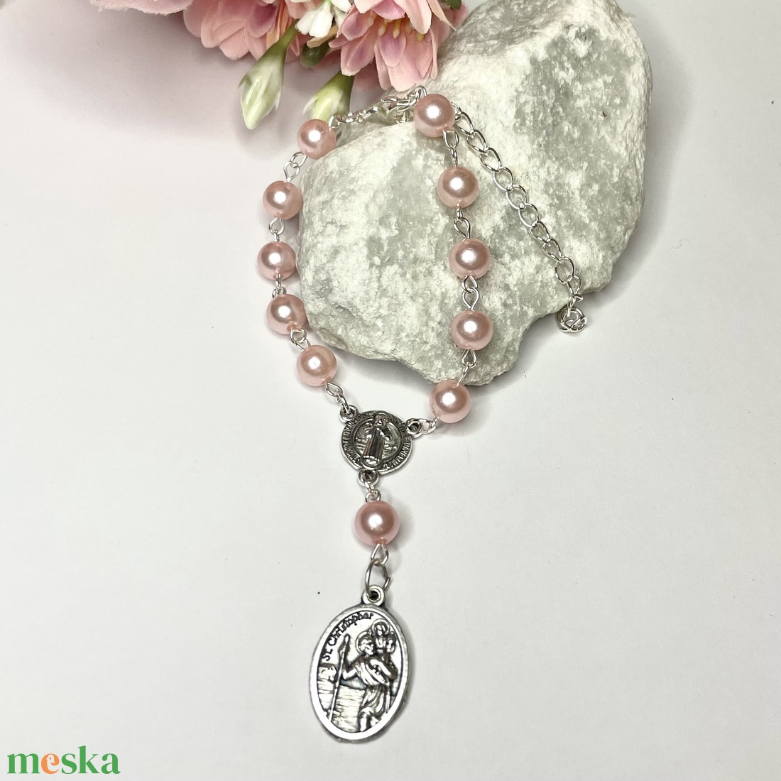 Autós rózsafüzér, tizedes rózsafüzér Szent Kristóf medállal gyöngyház rózsaszín 5509639 - otthon & életmód - vallás - lánc & füzér - Meska.hu