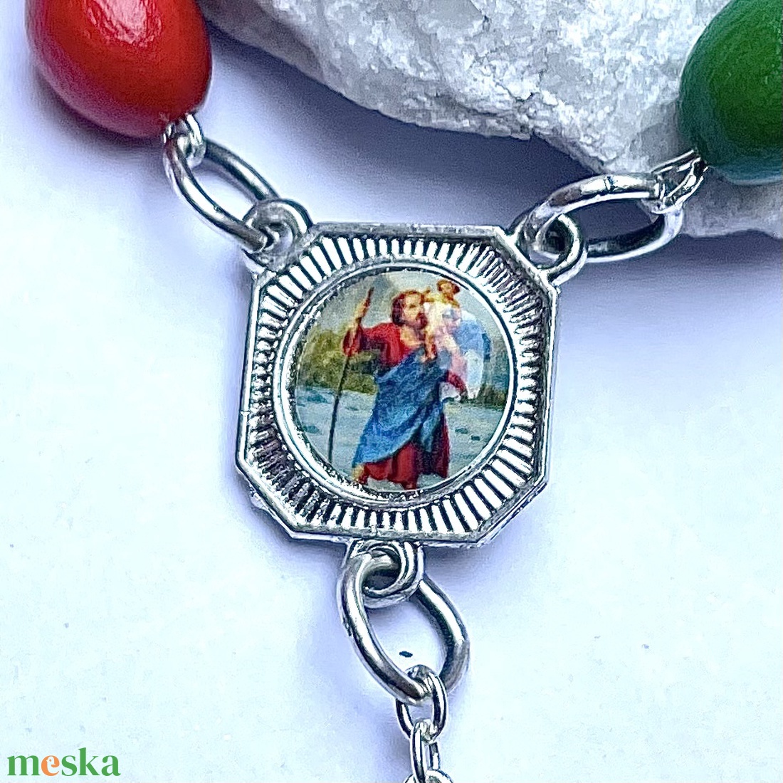 Magyar nemzeti színű autós rózsafüzér, tizedes rózsafűzér színes szent Kristóf medállal - otthon & életmód - vallás - lánc & füzér - Meska.hu Magyar nemzeti színű autós rózsafüzér, tizedes rózsafűzér színes szent Kristóf medállal - otthon & életmód - vallás - lánc & füzér - Meska.hu