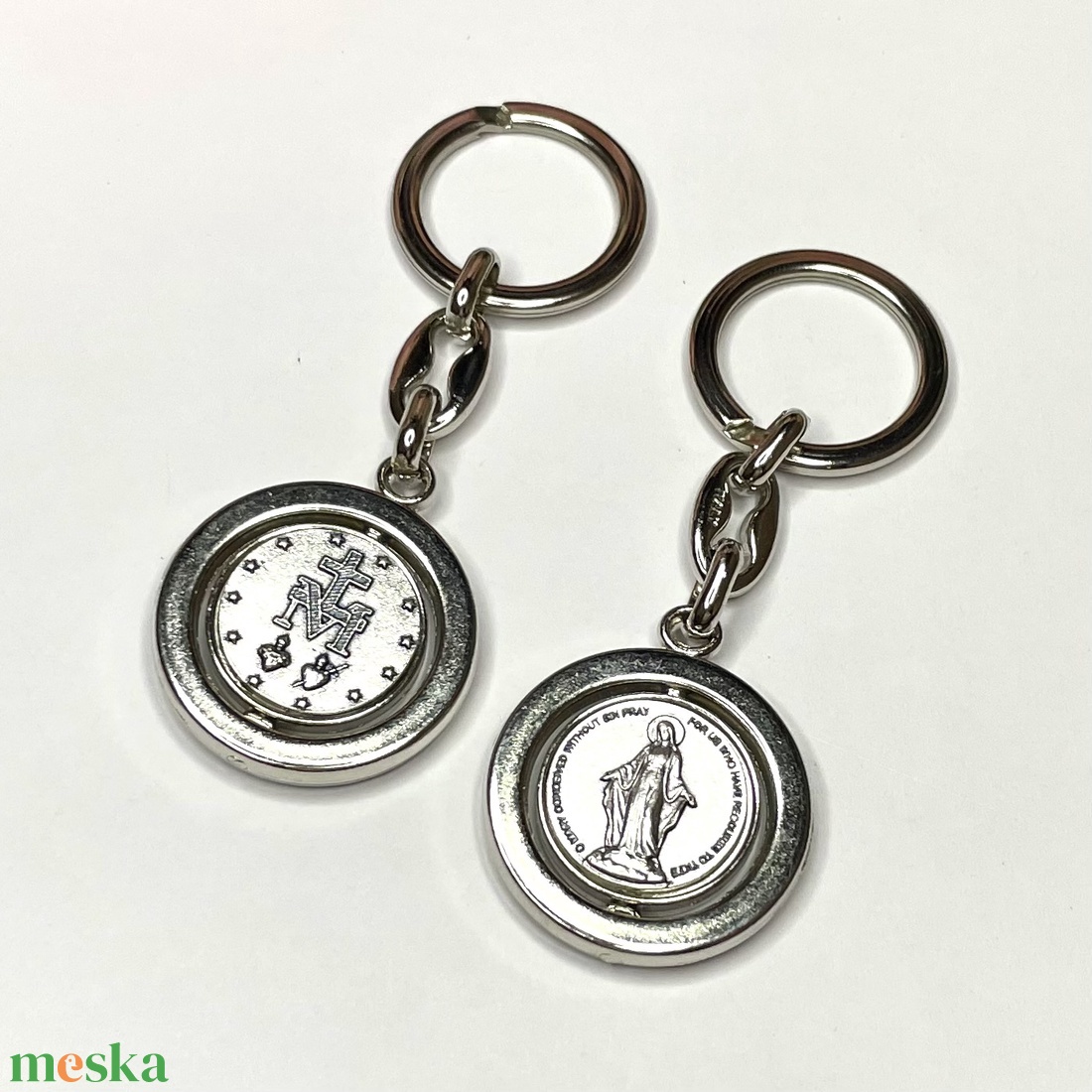 Szűz Mária forgós kulcstartó amulett - táska & tok - kulcstartó & táskadísz - kulcstartó - Meska.hu Szűz Mária forgós kulcstartó amulett - táska & tok - kulcstartó & táskadísz - kulcstartó - Meska.hu