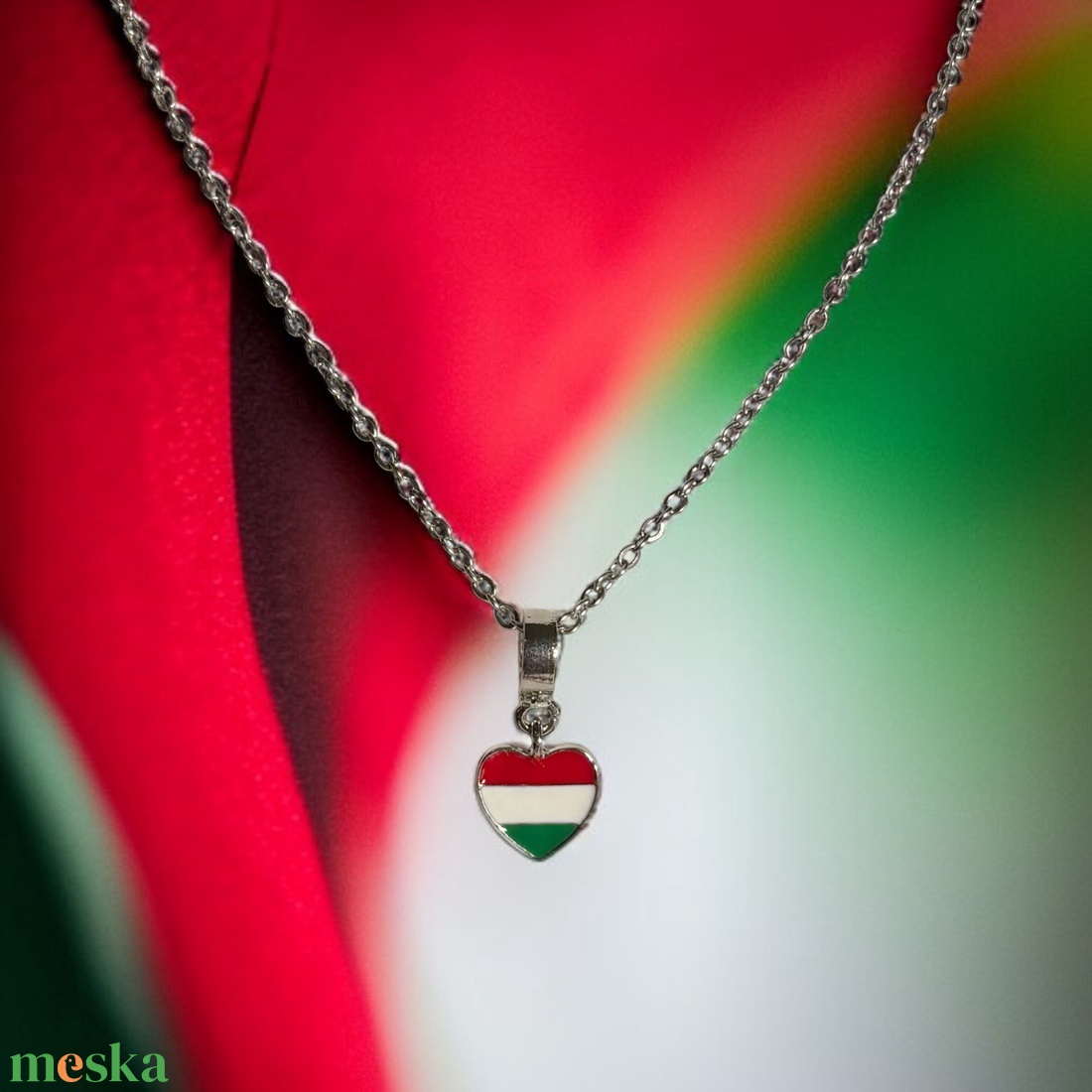 Magyar nemzeti színű szív medál nemesacél kapcsos láncon - ékszer - nyaklánc - medálos nyaklánc - Meska.hu Magyar nemzeti színű szív medál nemesacél kapcsos láncon - ékszer - nyaklánc - medálos nyaklánc - Meska.hu