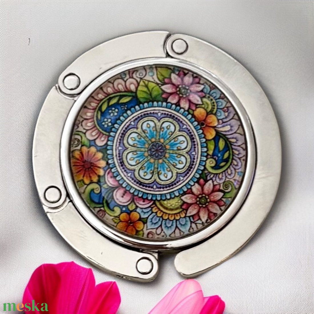 Mandala virág mintázatú Üveglencsés Táska Akasztó Táskaakasztó 5596855 - táska & tok - kulcstartó & táskadísz - táskaakasztó - Meska.hu Mandala virág mintázatú Üveglencsés Táska Akasztó Táskaakasztó 5596855 - táska & tok - kulcstartó & táskadísz - táskaakasztó - Meska.hu