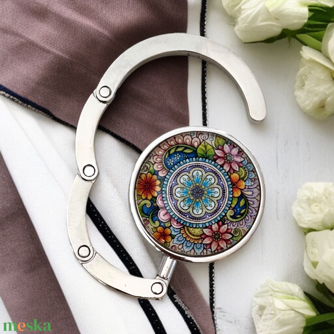 Mandala virág mintázatú Üveglencsés Táska Akasztó Táskaakasztó 5596859 - táska & tok - kulcstartó & táskadísz - táskaakasztó - Meska.hu