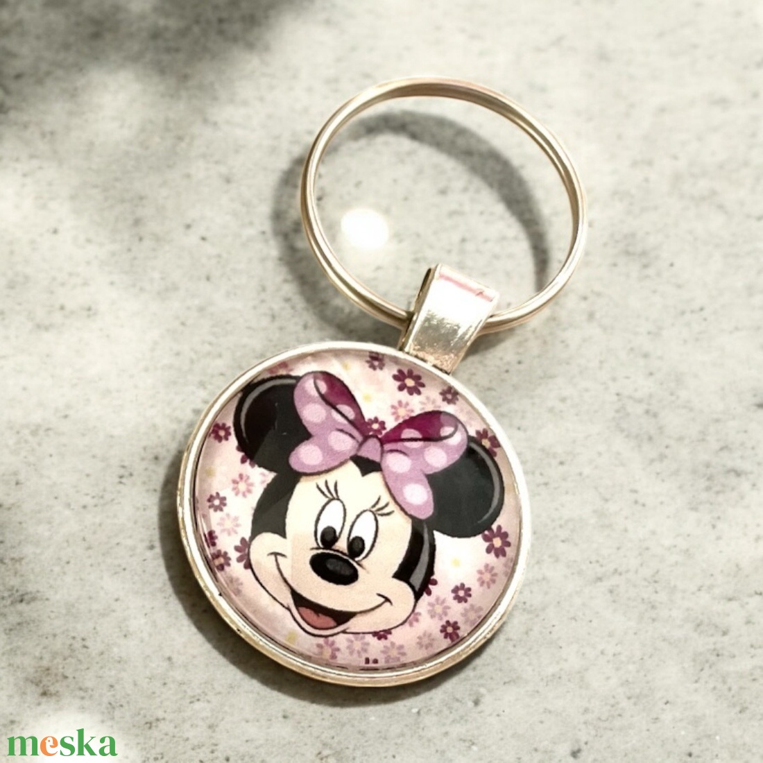Üveglencsés fém kulcstartó - Mickey Minnie - táska & tok - kulcstartó & táskadísz - kulcstartó - Meska.hu