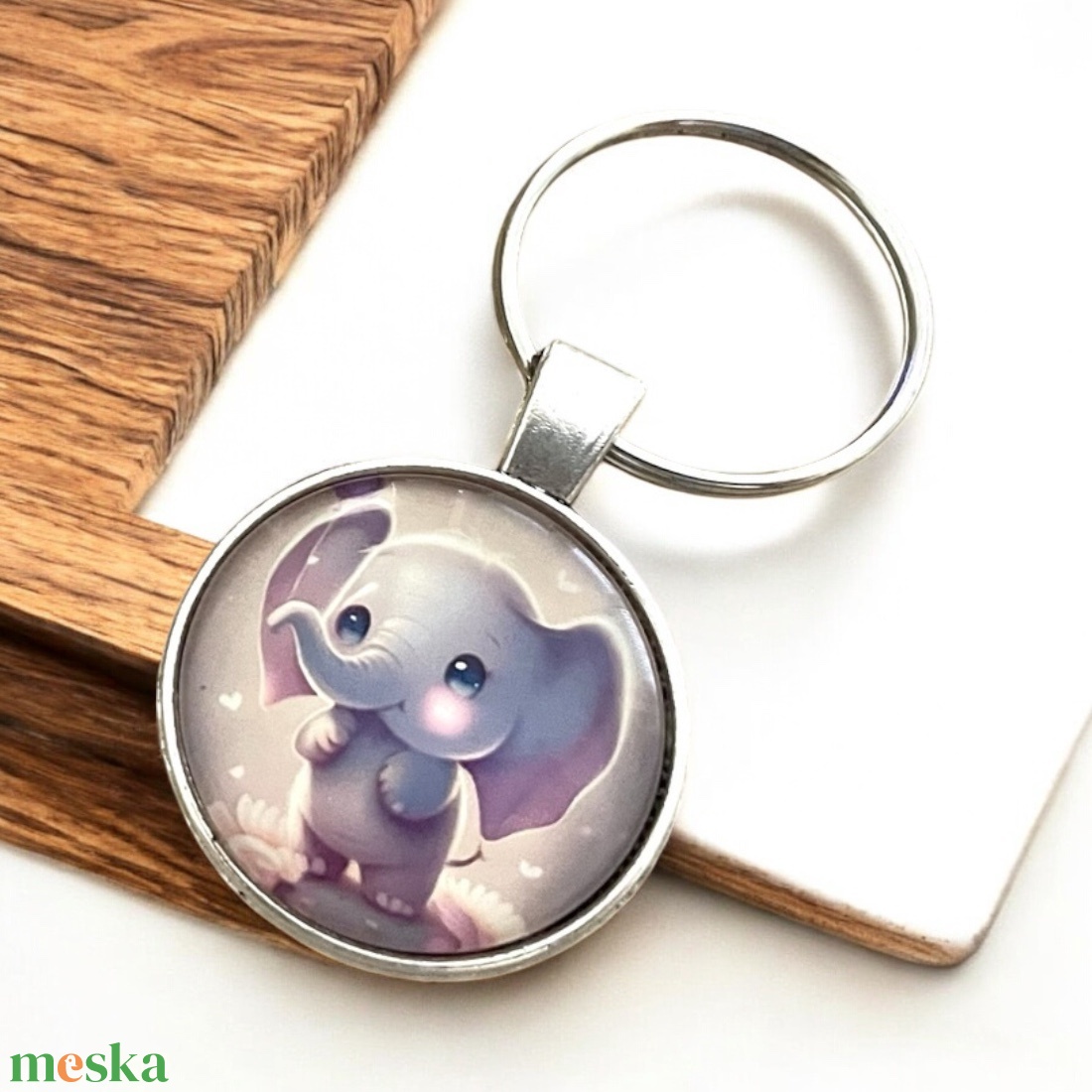 Üveglencsés fém kulcstartó - Elefánt baba baby - táska & tok - kulcstartó & táskadísz - kulcstartó - Meska.hu Üveglencsés fém kulcstartó - Elefánt baba baby - táska & tok - kulcstartó & táskadísz - kulcstartó - Meska.hu