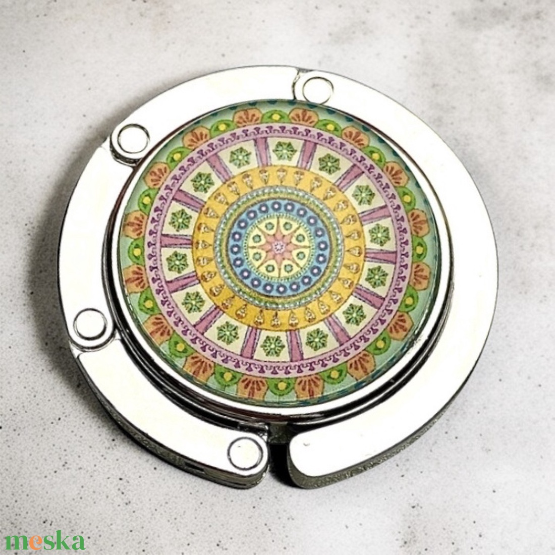 Mandala csempe virág mintázatú Üveglencsés Táska Akasztó Táskaakasztó - táska & tok - kulcstartó & táskadísz - táskaakasztó - Meska.hu Mandala csempe virág mintázatú Üveglencsés Táska Akasztó Táskaakasztó - táska & tok - kulcstartó & táskadísz - táskaakasztó - Meska.hu