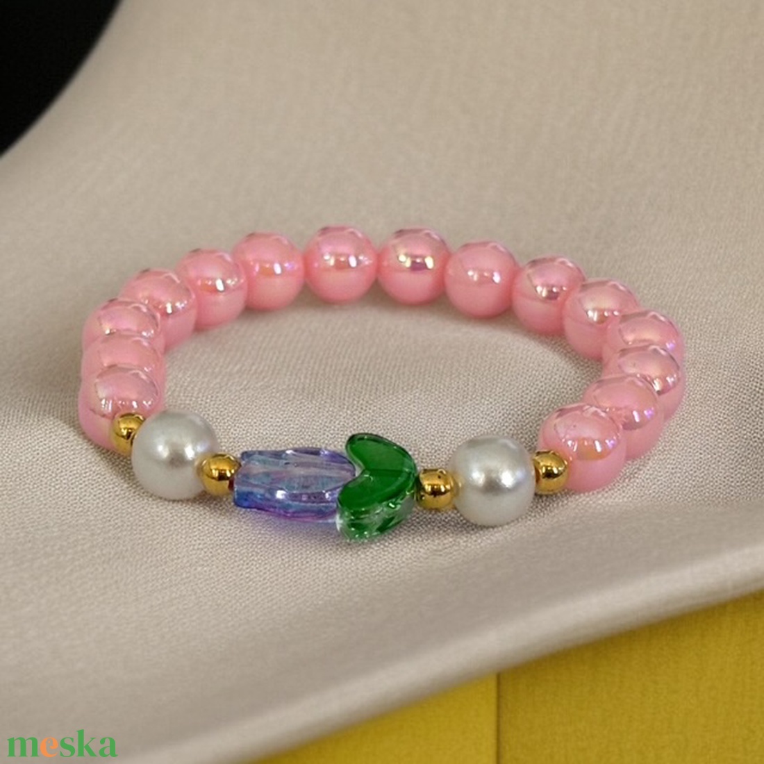 Színes vidám gyerek karkötő tulipános 13-14 cm 5582748 - ékszer - karkötő - gyöngyös karkötő - Meska.hu
