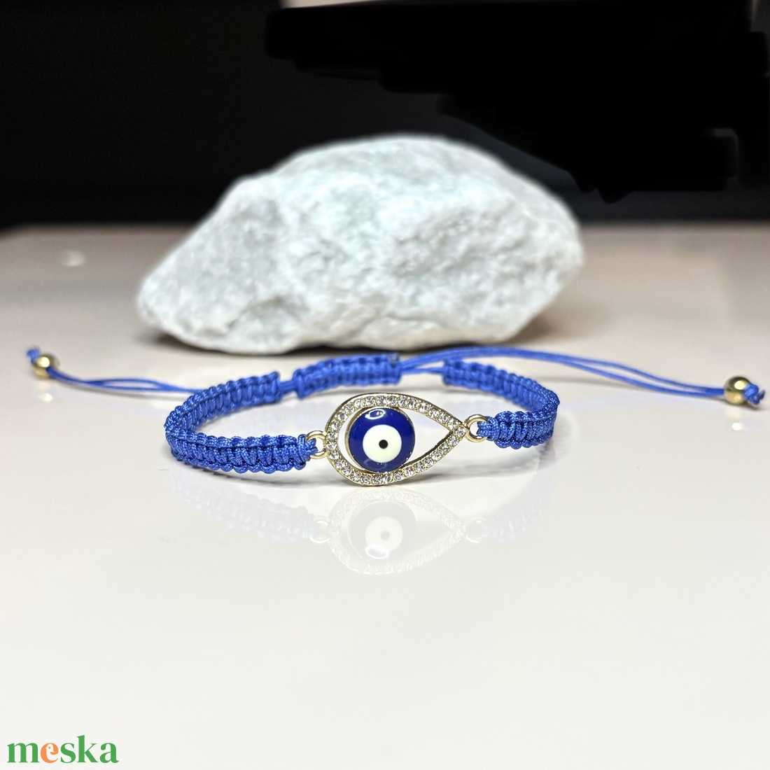 Védelmező csomózott makramé karkötő strasszköves nazar szen medállal  - ékszer - karkötő - fonott karkötő - Meska.hu