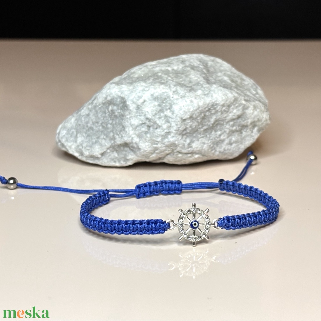 Kék védelmező csomózott karkötő Hajókormányos Nazar Medállal  - ékszer - karkötő - fonott karkötő - Meska.hu
