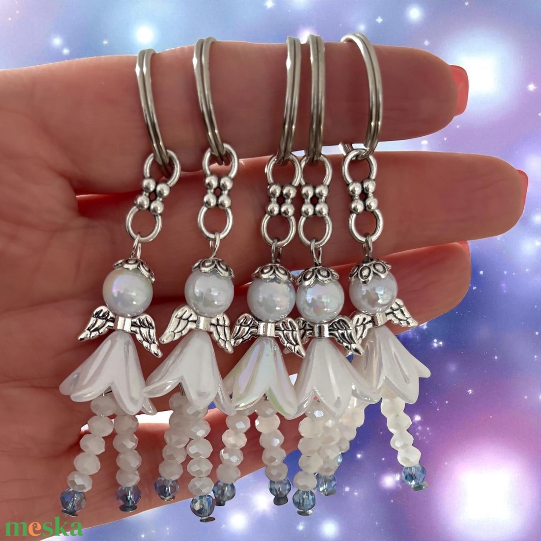 Gyöngy angyalkás kulcstartó  fehér, ezüst és kristályos díszítéssel 5641850 - táska & tok - kulcstartó & táskadísz - kulcstartó - Meska.hu