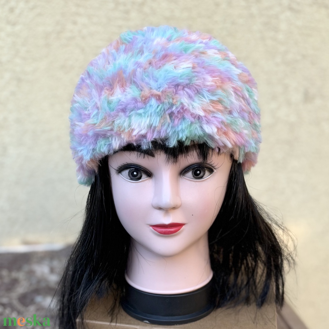 Szőrme hatású meleg kötött női sapka gyerek tini méret macaron színekben 5638407 - ruha & divat - sál, sapka, kendő - sapka - Meska.hu