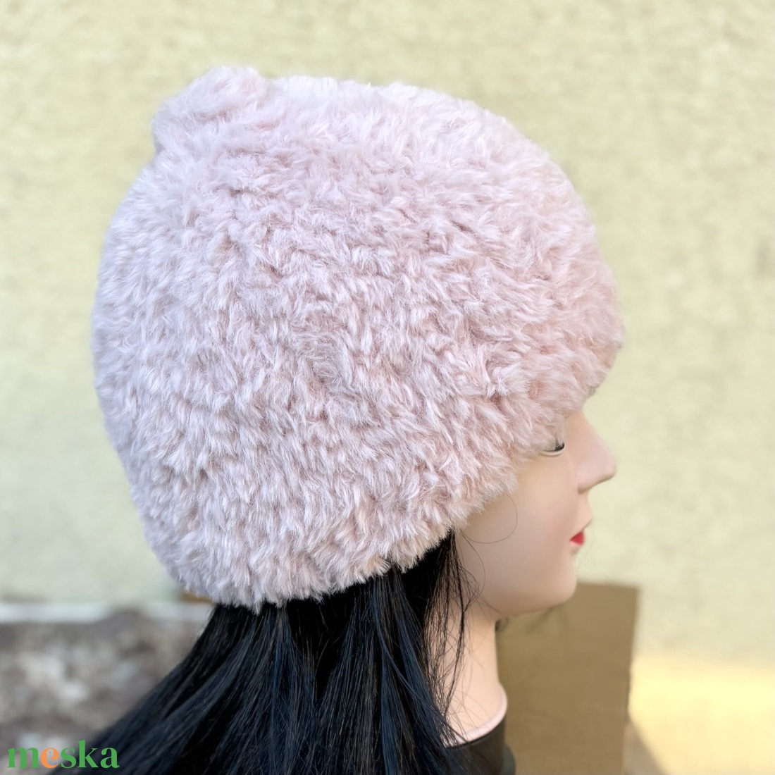 Szőrme hatású meleg kötött női sapka gyerek tini méret barackrózsaszín 5637548 - ruha & divat - sál, sapka, kendő - sapka - Meska.hu