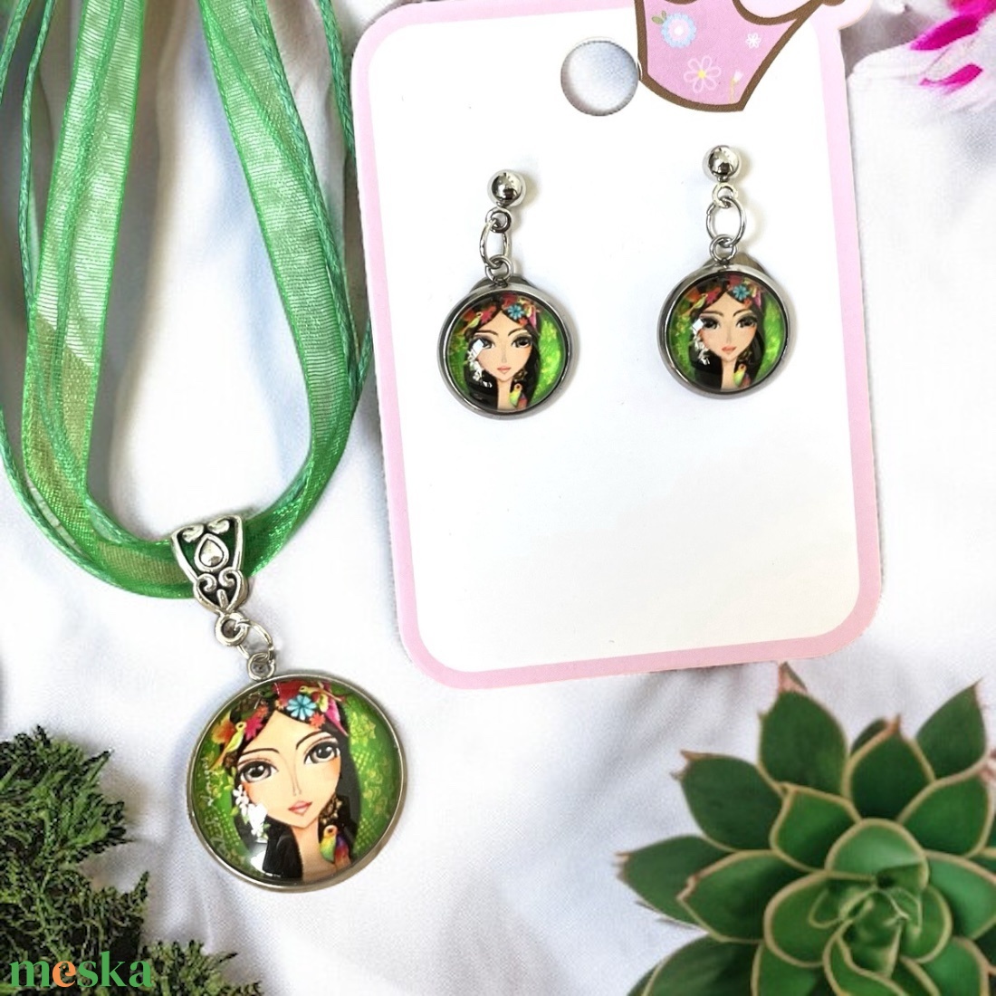 Trendi lány üveglencsés szett nyaklánc és fülbevaló zöld 5664942 - ékszer - ékszerszett - Meska.hu