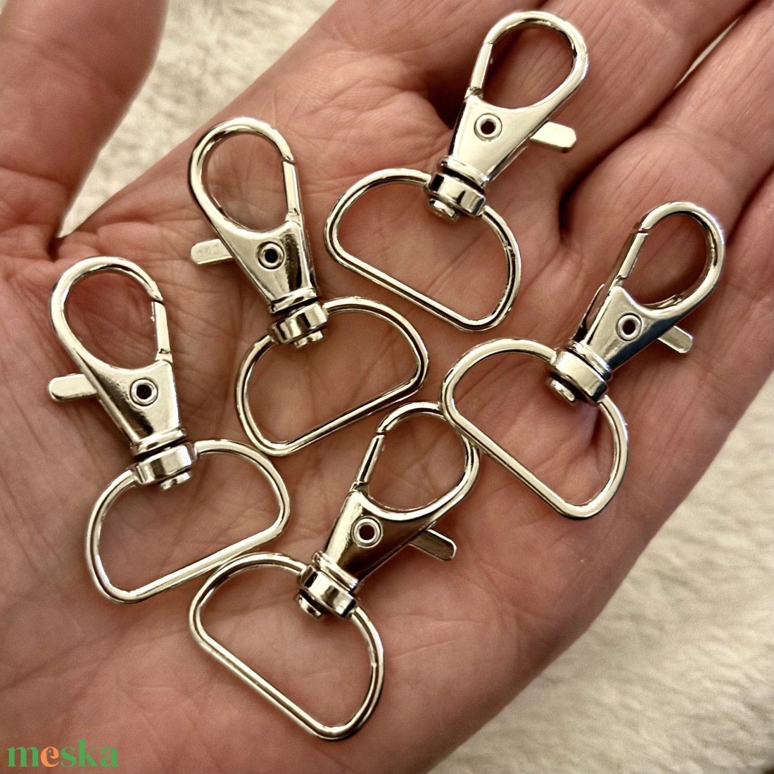 20 mm-es forgós fém karabiner 10 db / csomag 5666877 - kellékek & szerszámok - szerszámok, eszközök - egyéb szerszám, eszköz - Meska.hu