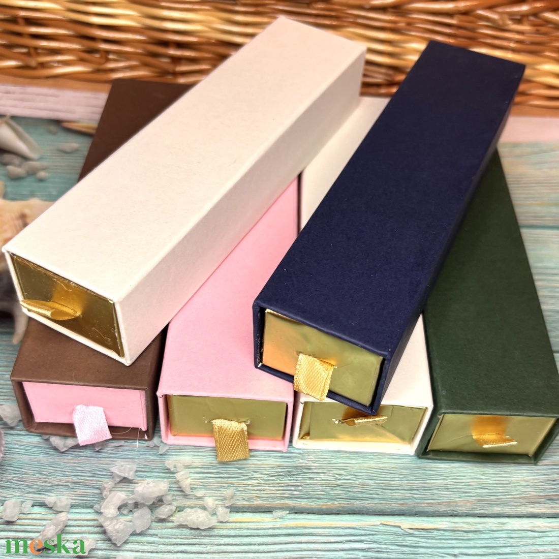 Mobiltelefon dísz mobil charm telefon telefondísz gyönygökből és ásványokból ajándékdobozzal (001)  - táska & tok - kulcstartó & táskadísz - táskadísz - Meska.hu