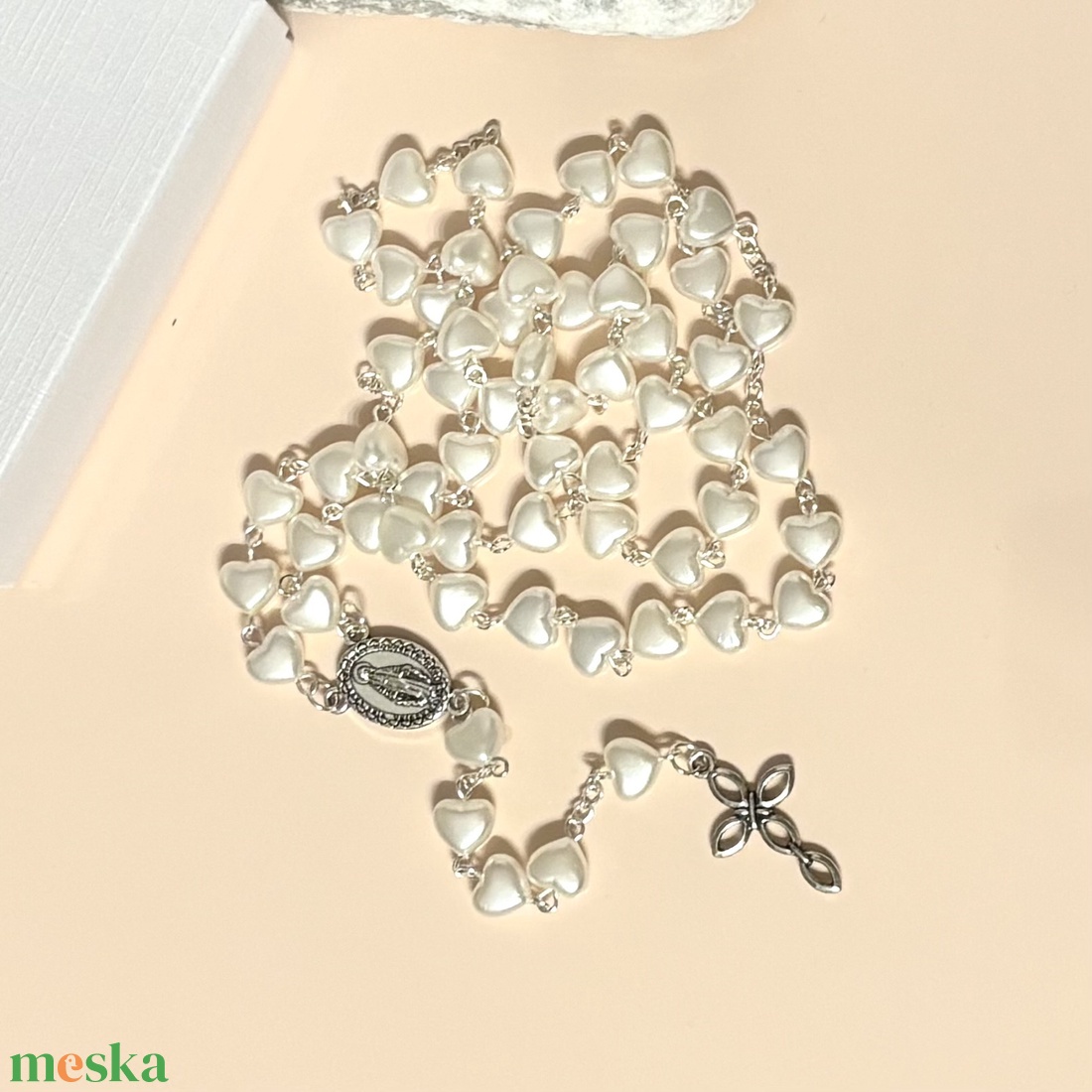 Keresztelő ajándék öttizedes rózsafüzér díszdobozban kísérő szöveggel lány gyermeknek  - játék & sport - keresztelőajándékok - Meska.hu