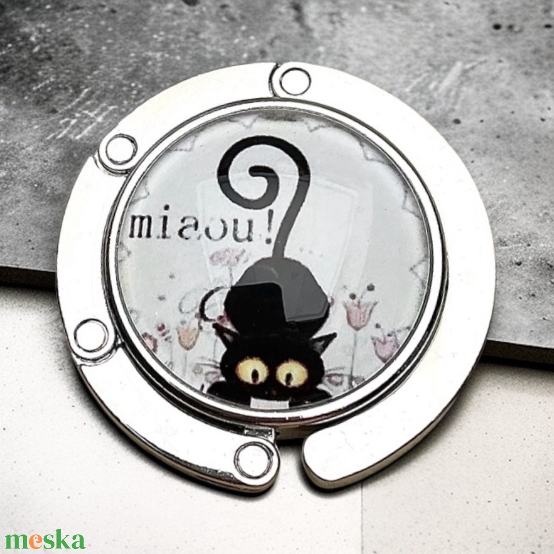 Őrült bolond cicás cica mintás Táska Akasztó Táskaakasztó 5676703 - táska & tok - kulcstartó & táskadísz - táskaakasztó - Meska.hu