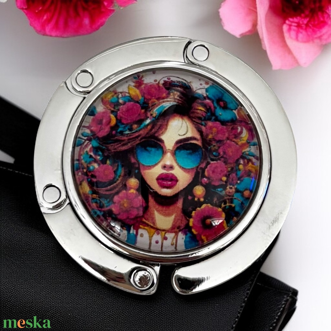 Trendi Csajos Virágos napszemüveges divatos Táska Akasztó Táskaakasztó táskatartó  - táska & tok - kulcstartó & táskadísz - táskaakasztó - Meska.hu