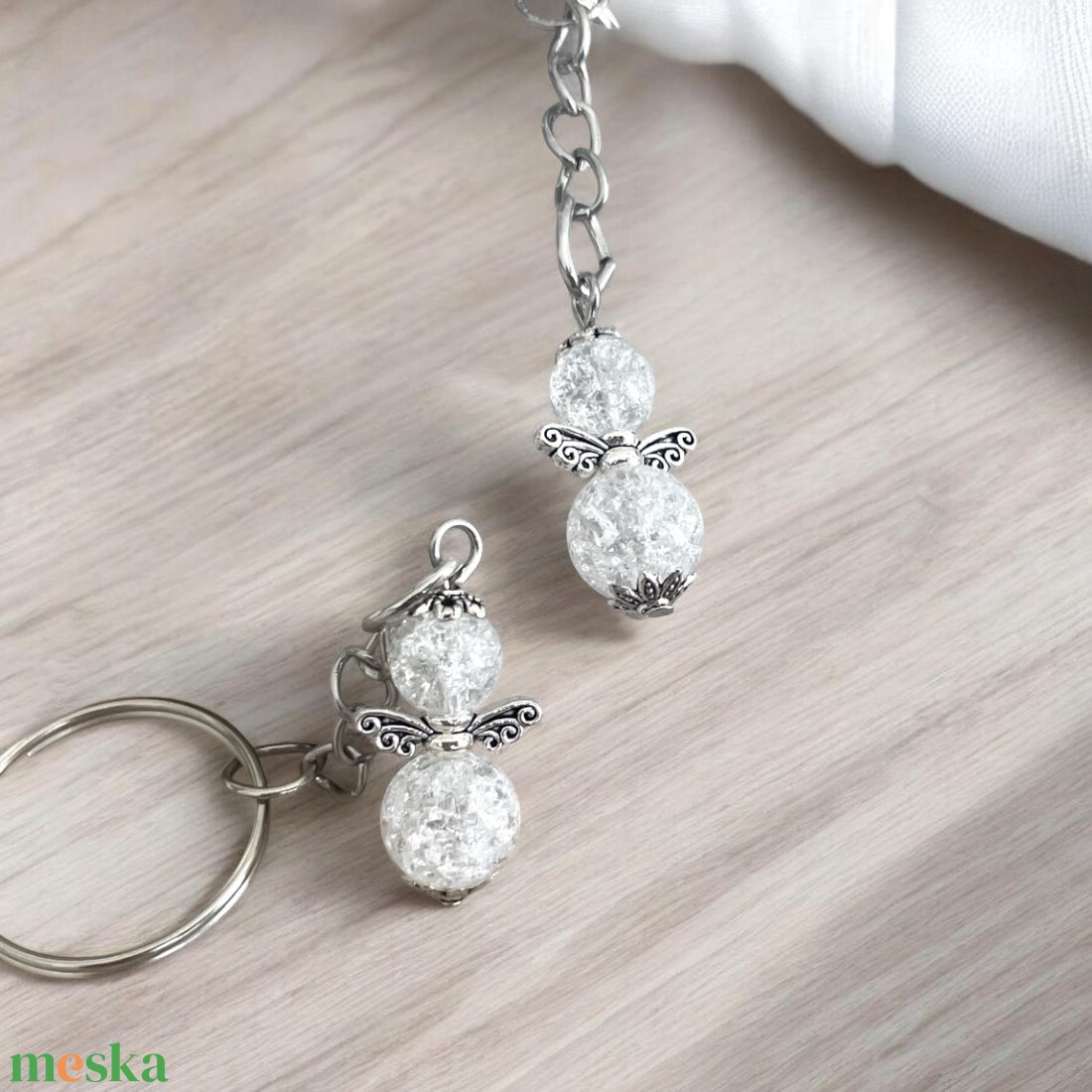 Ásvány angyal kulcstartó fehér roppantott hegyikristály ásványból 5333525 - táska & tok - kulcstartó & táskadísz - kulcstartó - Meska.hu