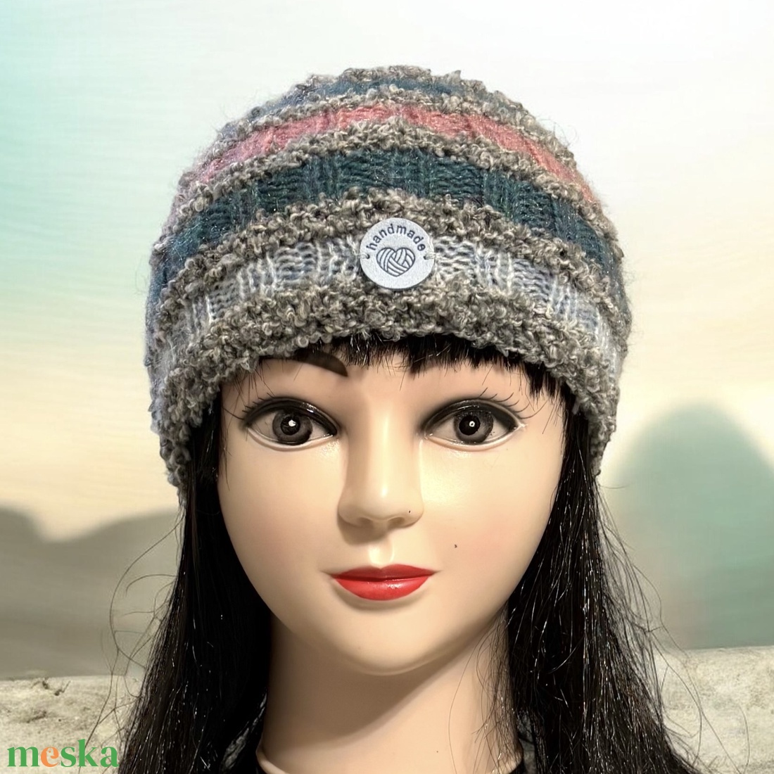 Kézzel kötött csíkos mintás lányka tini női sapka egyedi darab 5728000 - ruha & divat - sál, sapka, kendő - sapka - Meska.hu