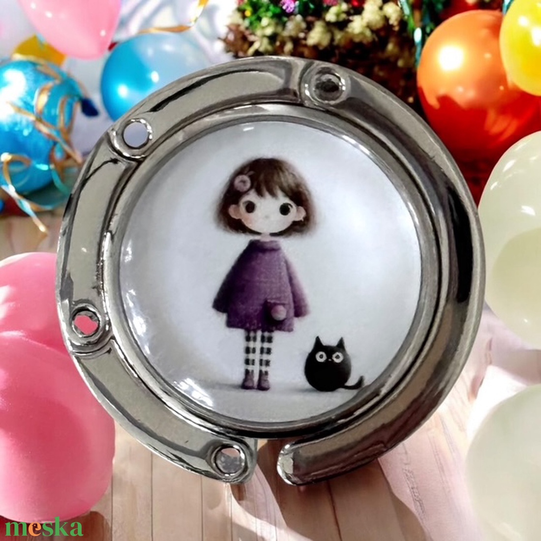 Kislányos cicás mintás Táska Akasztó Táskaakasztó táskatartó 1 db elérhető 5726730 - táska & tok - kulcstartó & táskadísz - táskaakasztó - Meska.hu