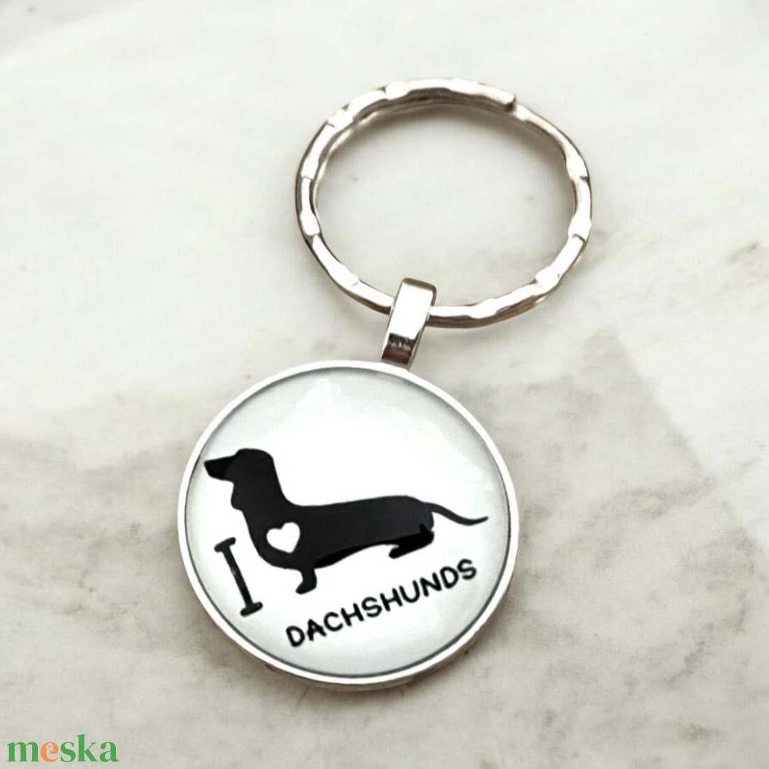 Üveglencsés fém kulcstartó - Tacskó  - táska & tok - kulcstartó & táskadísz - kulcstartó - Meska.hu